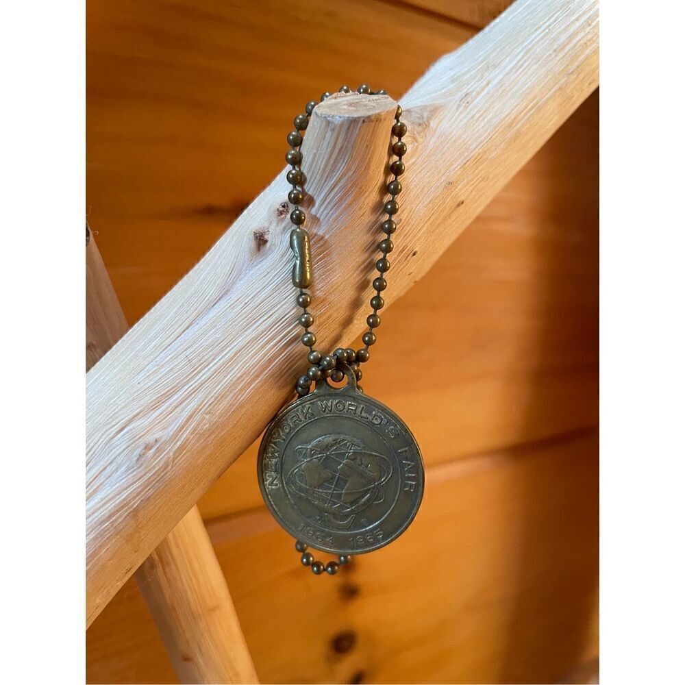 Key Chain 1964 1965 New York Worlds Fair UNISPHERE U.S. steel corp. 1961 Vintage